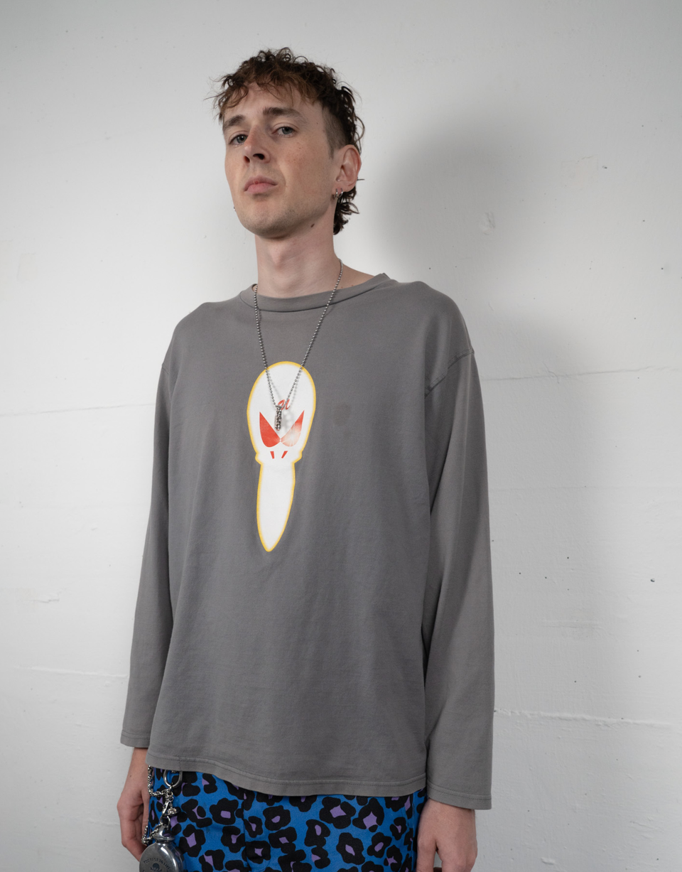 AW00 Melting Pot Skull Graphic Grey
