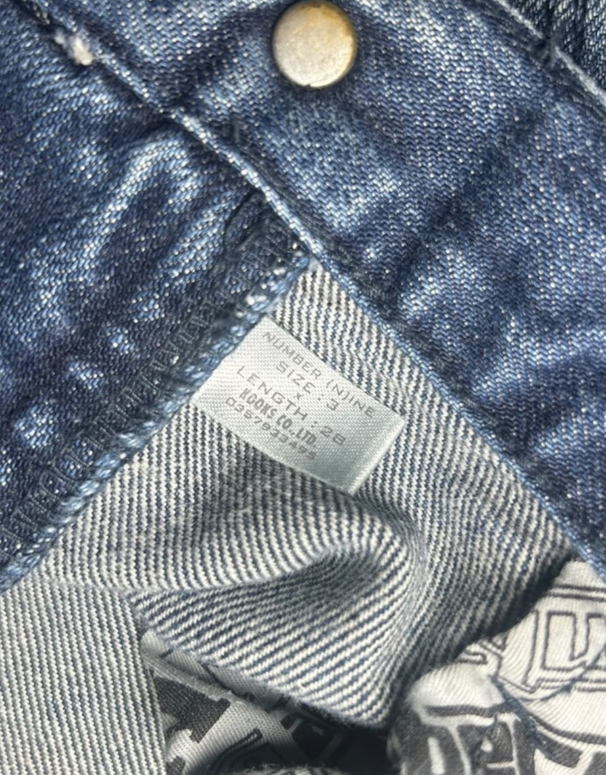 AW01 Bullet Hole Distressed Denim Number (N)ine