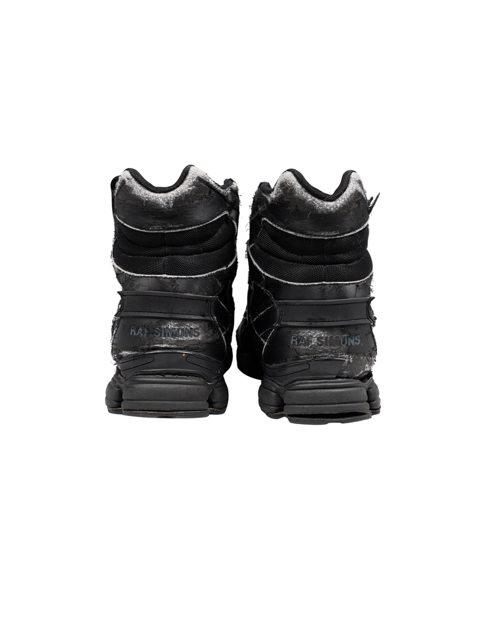 FW12 Tech Runner Sneaker