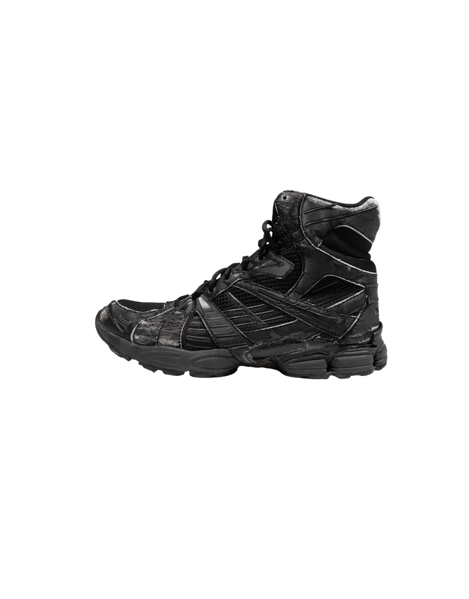FW12 Tech Runner Sneaker