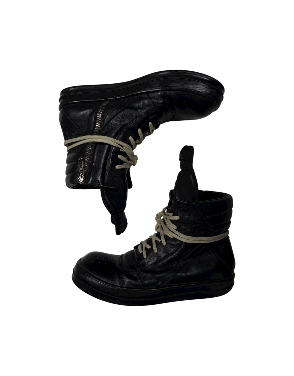 SS18 Dirt Geobaskets Rick Owens